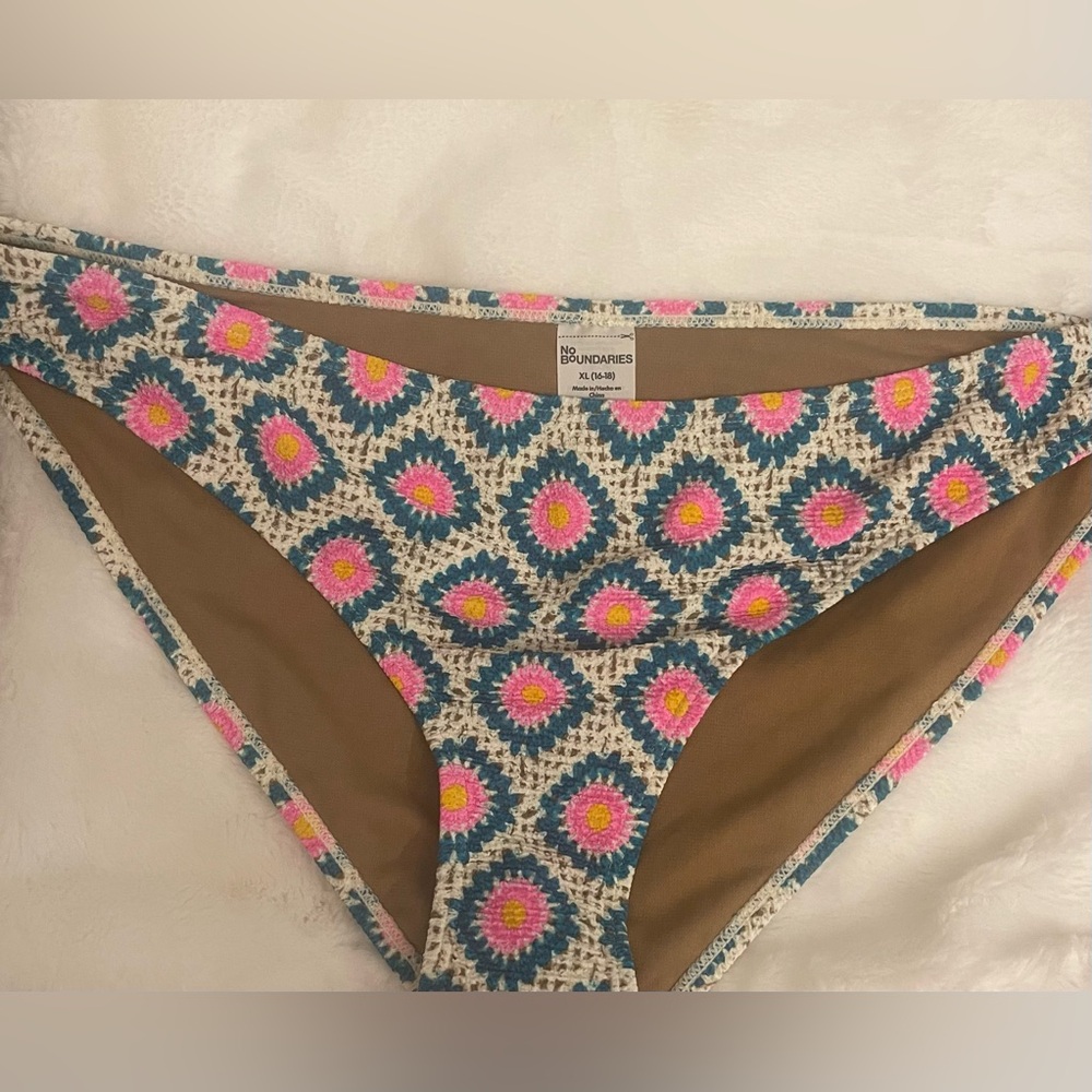ππ©΅πNo Boundaries Pink and Blue Patterned Bikini Bottom - Picture 3 of 8